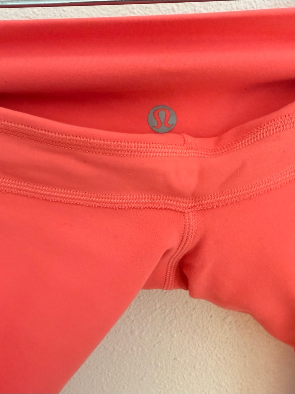 Lululemon Align HR Pant 25 in Pale Raspberry (RPCR) - Picture 4 of 6
